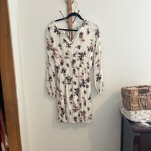Floral V-Neck Dress in Cream and Pink